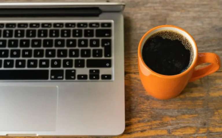 Coffee macbook 1024x640